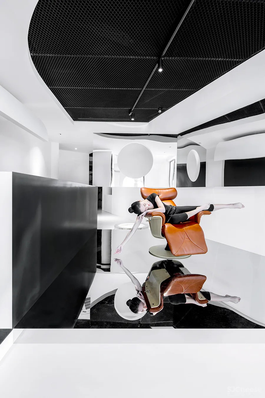 黑白,继承与再生的生活美学空间|金选民 • HOW