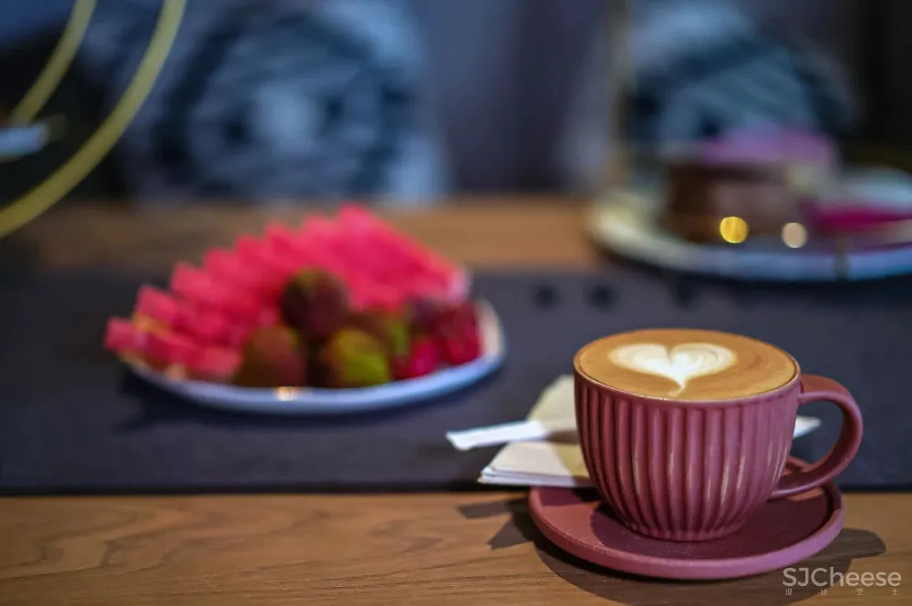 新挖到的隐秘玩水地, 直接睡入山溪间! 还原宫崎骏动漫里的夏天, 秒回无拘束童年时光