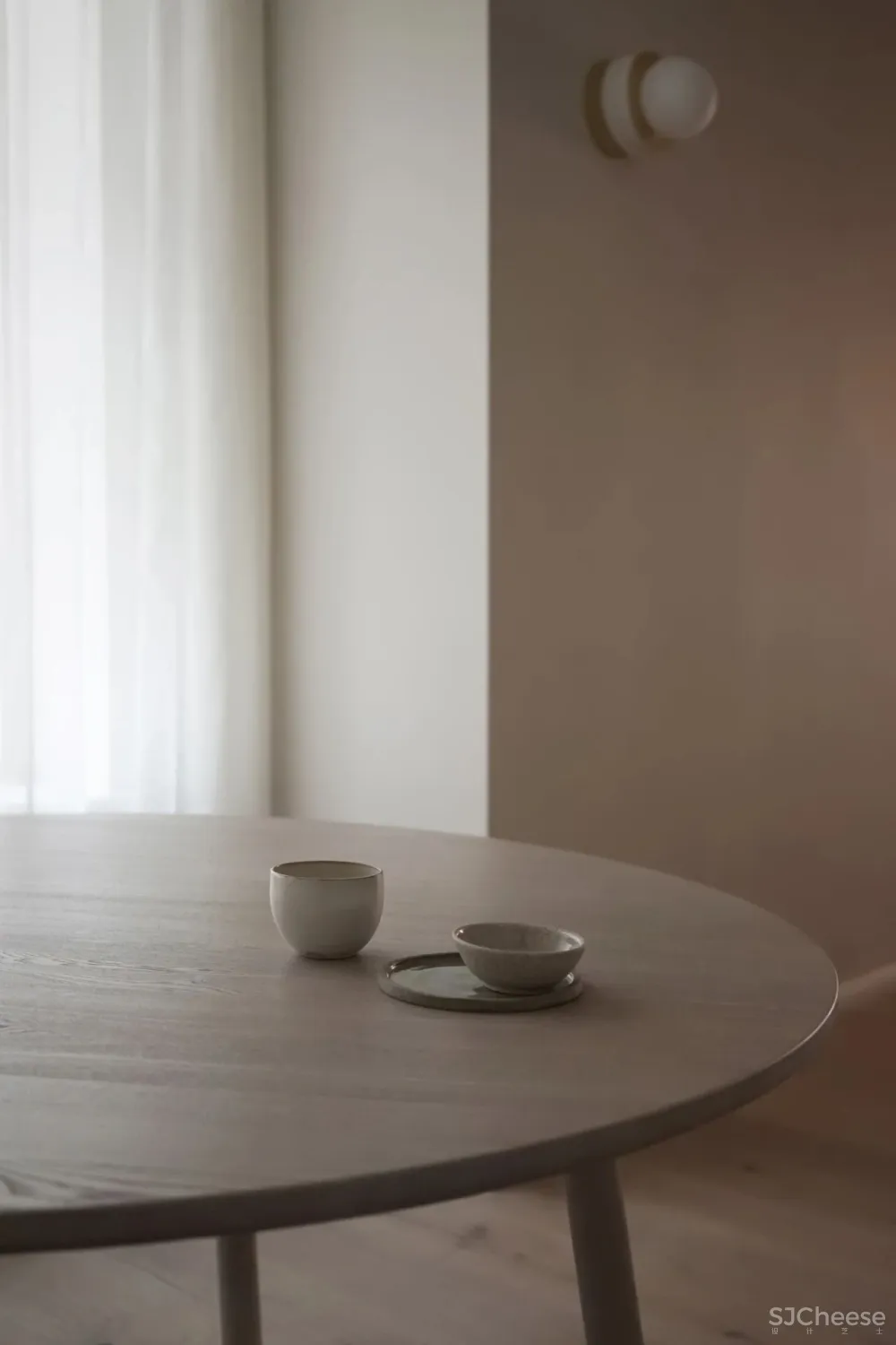 柏林的LULLUA音乐工作室,作者:EMILY BROOM。
