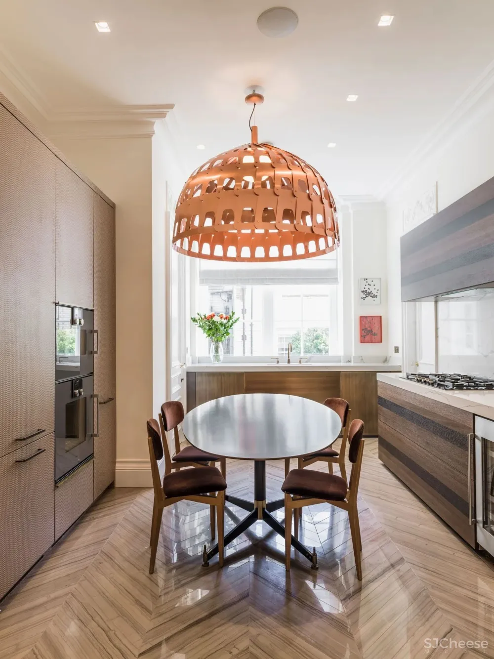 【搭-配】South Audley Street Apartment 艺术与功能性的完美结合