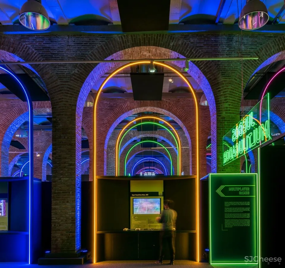 “Game On”巡回展,马德里 SMART AND GREEN DESIGN