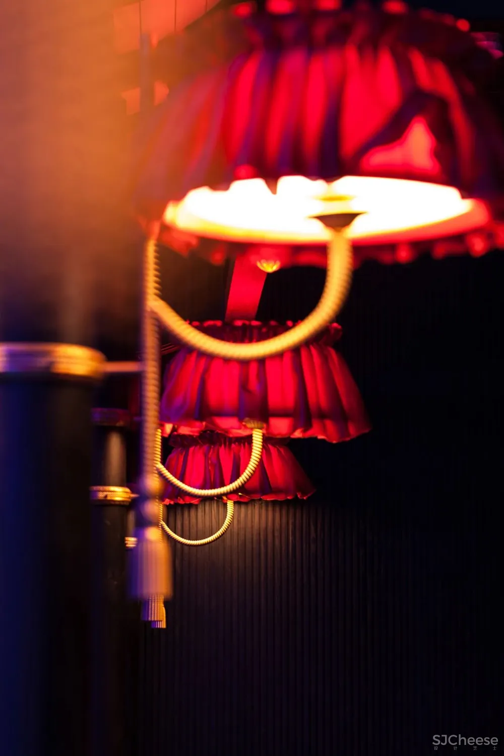 弄设计:得云茶楼成都太古里店,一幅美丽的画卷!