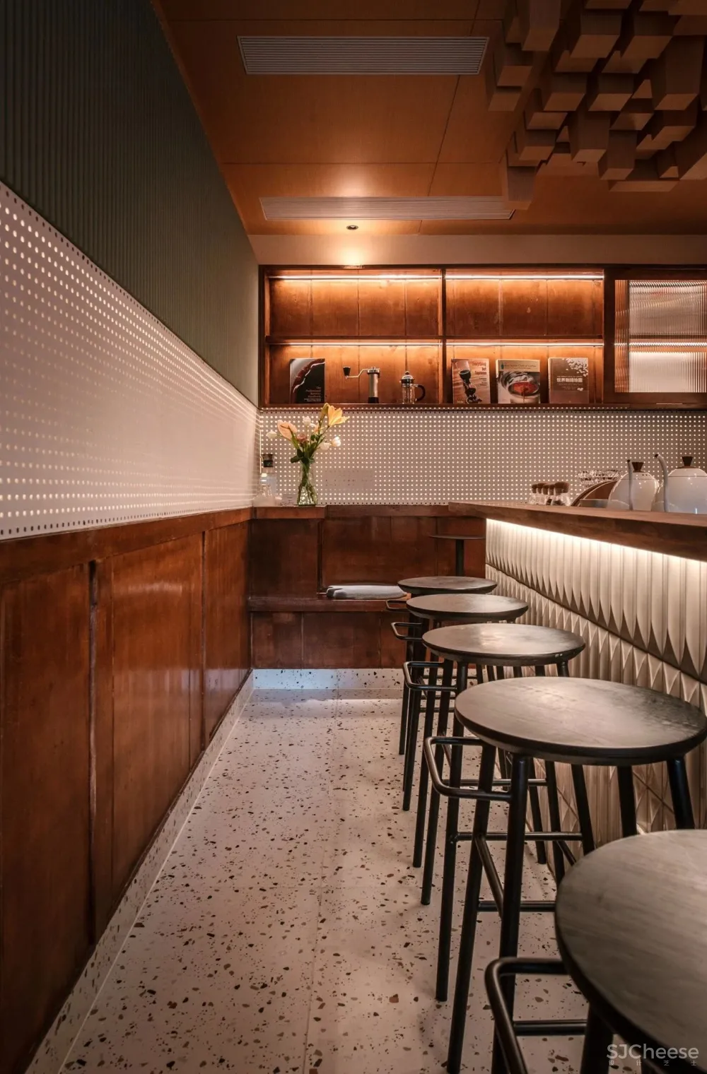 壹阁设计 x 作 『esc.coffee』