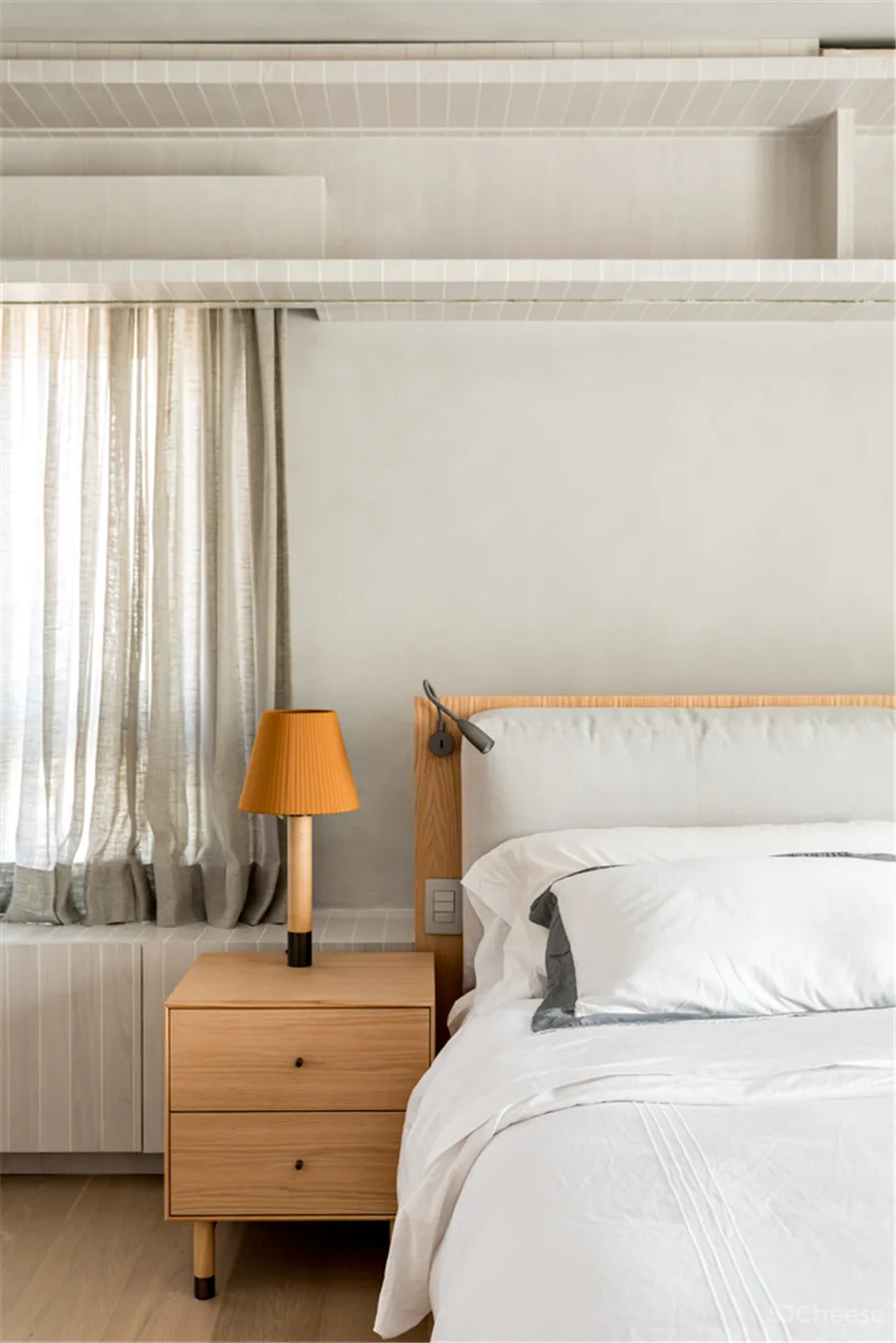 165㎡ 两室一厅, 阳台这样设计让客厅增大一倍