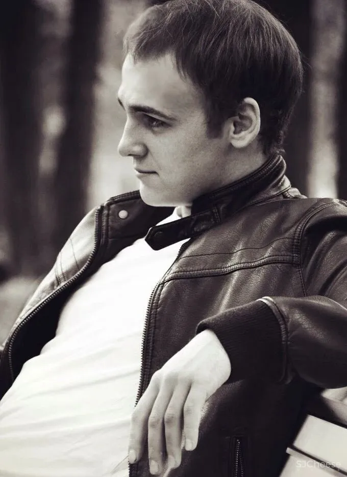 灰白 木色,尽显高雅知性!