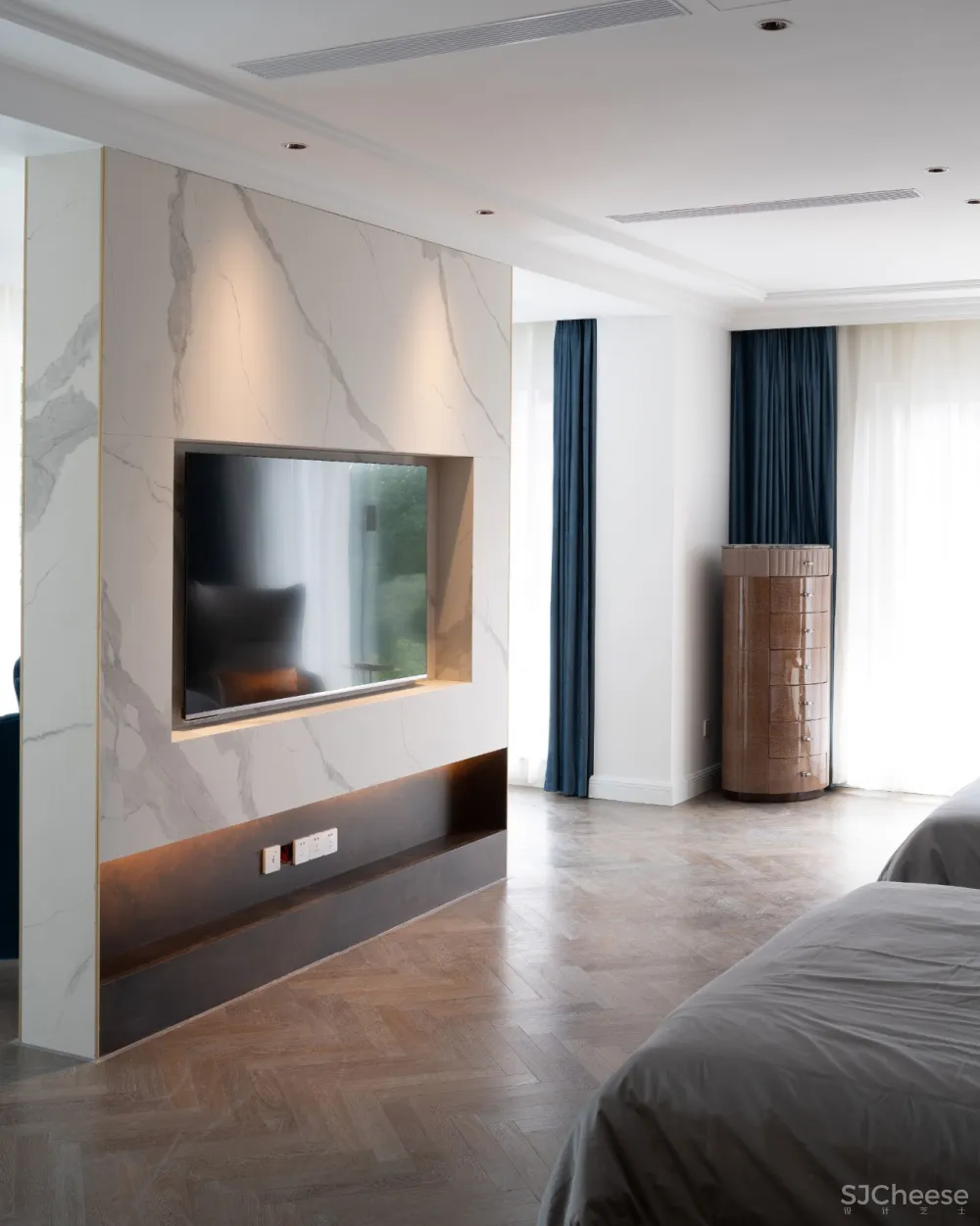 初一 | 别墅依山而建,功能布局巧妙利用天时地利人和