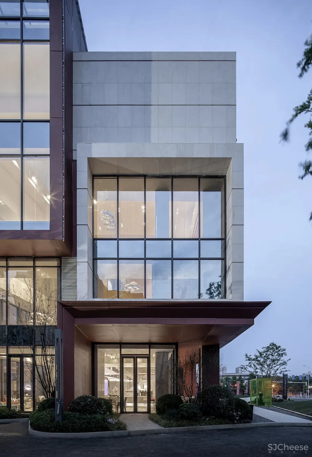 长沙再现“炸裂”网红新地标，颜值堪称惊艳！