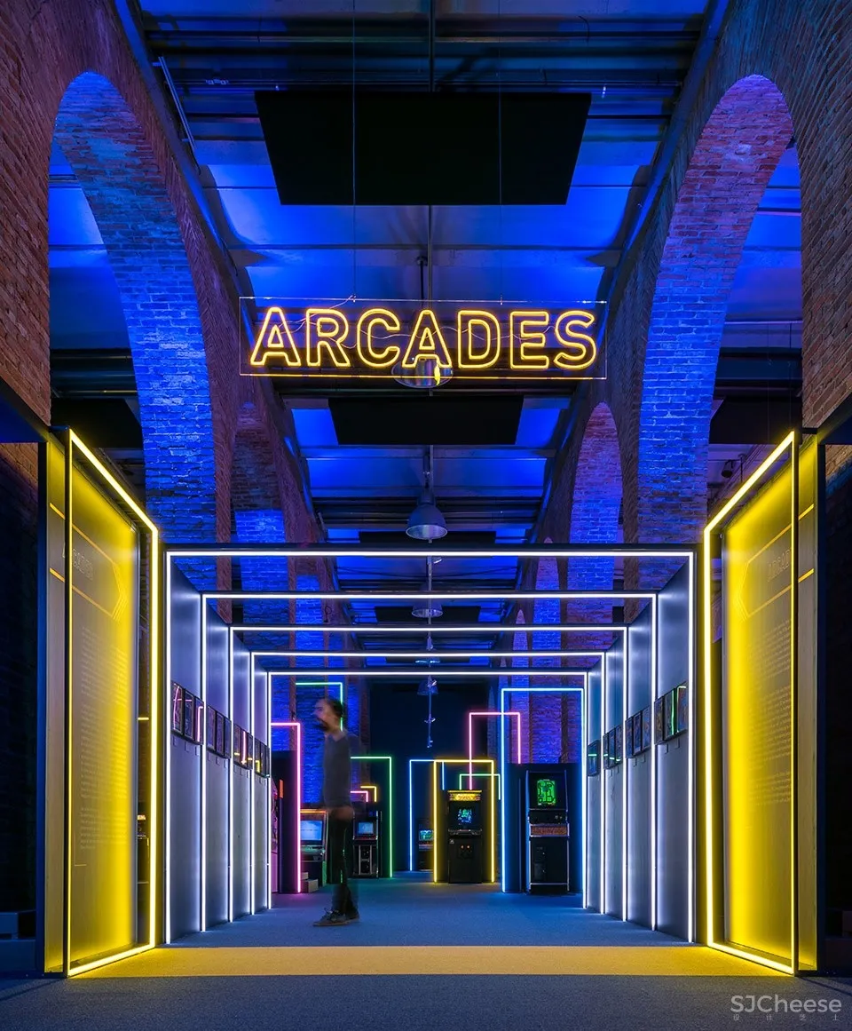 “Game On”巡回展,马德里 SMART AND GREEN DESIGN