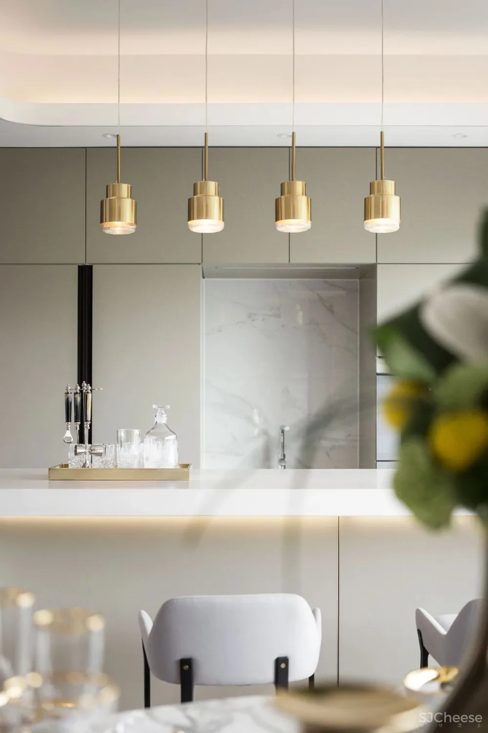 240㎡轻奢住宅,重构古典与现代的写意美学!