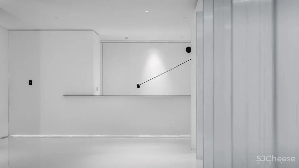 新作 凌笛OFFICE：重现旧工业时代质感 万境设计