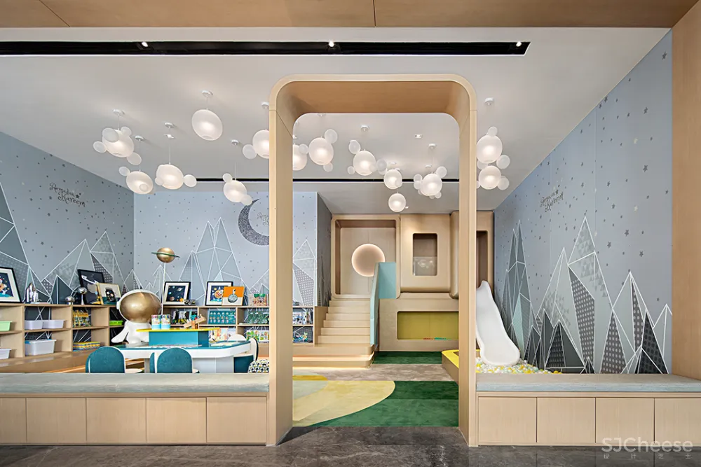 设计：奔赴星城之约，为乘风破浪而来！