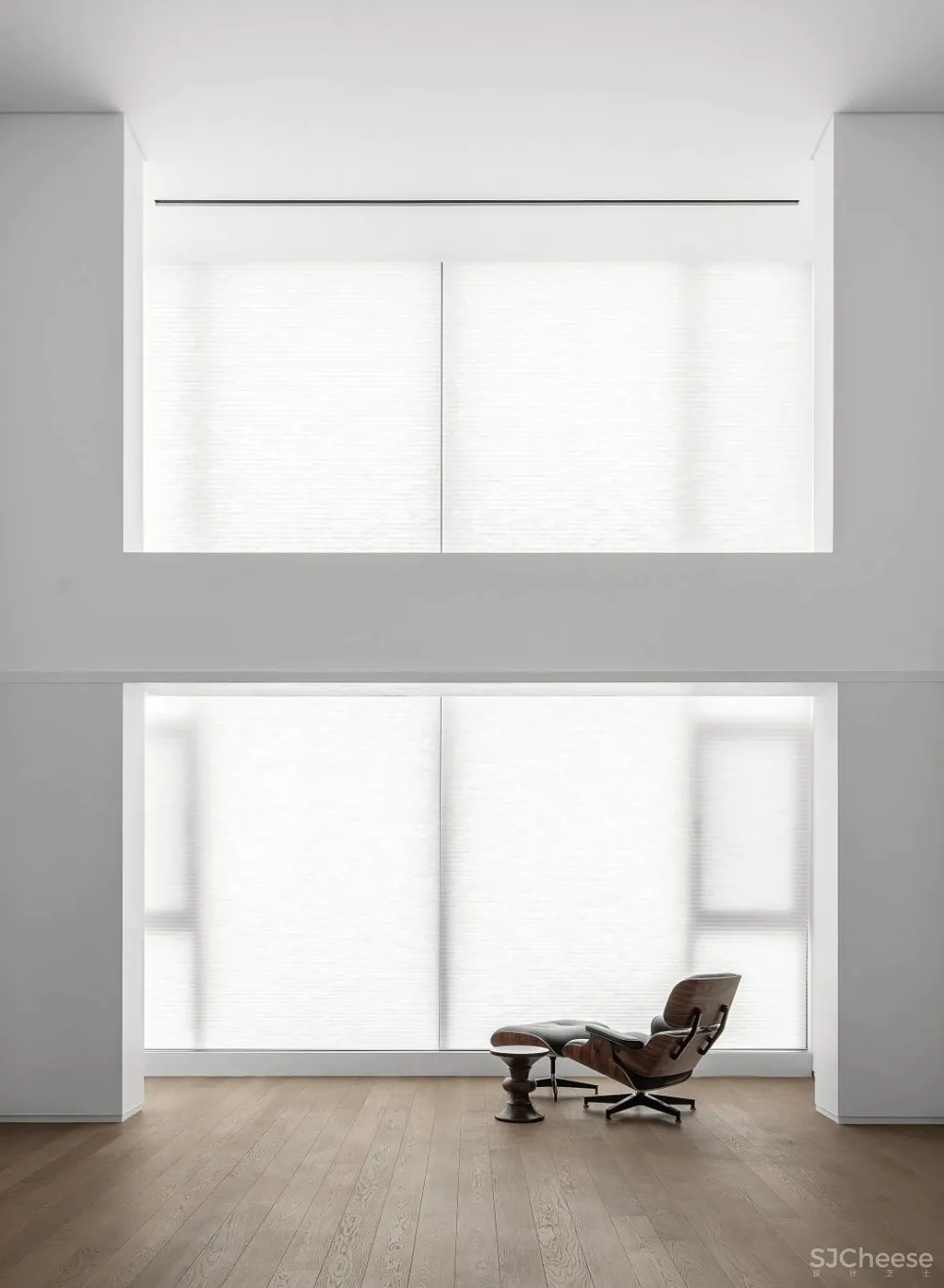 这位明星家!320㎡顶层复式,拆出大平层,超飒超有品!