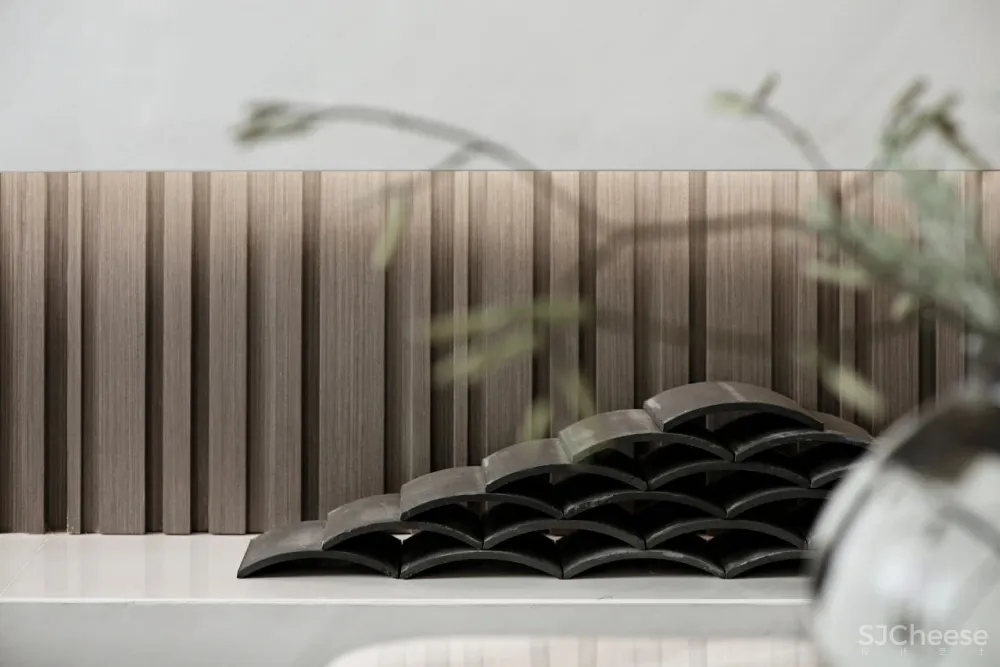 挑空现代简约里的小新中式!