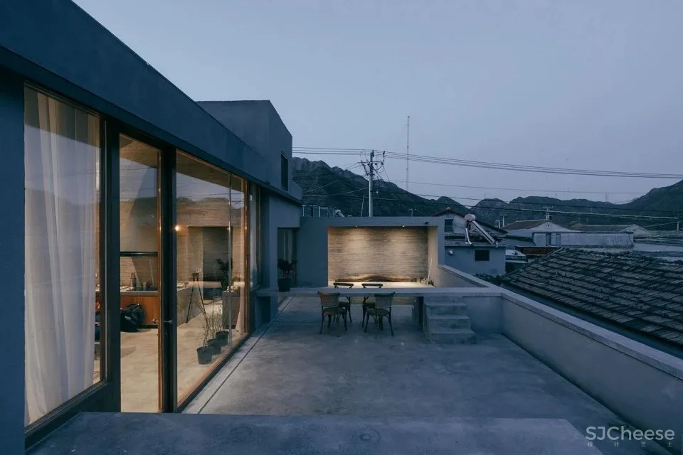 新作 台上之家–大有101,北京 察社办公室