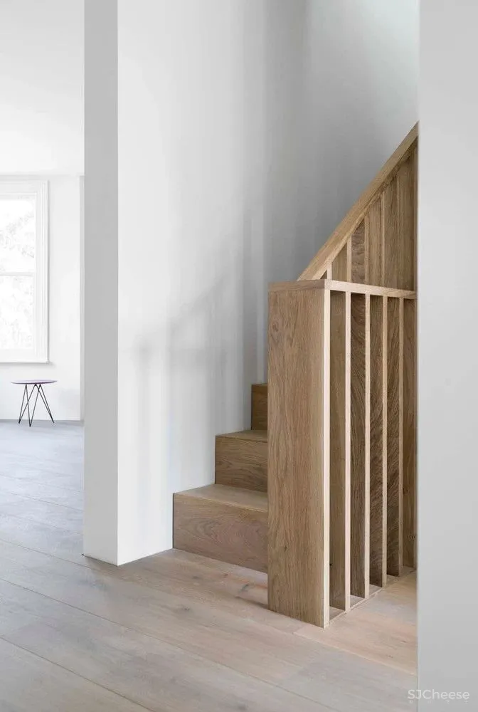 McLaren Excell-极简并不是一味地返璞归真!!