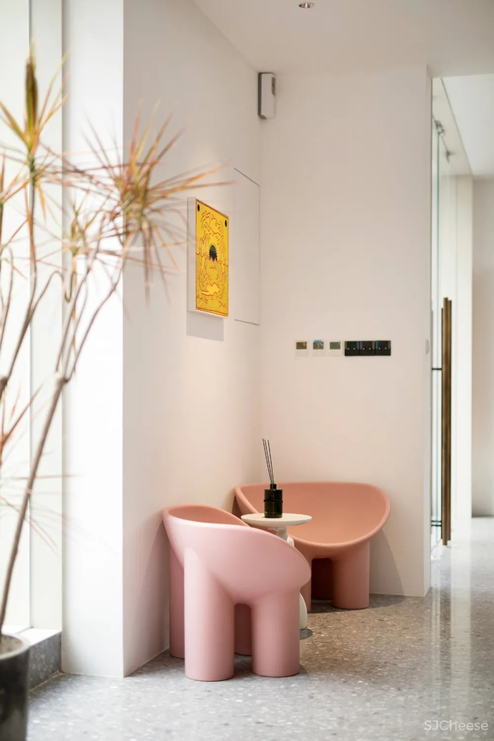 最新 | YELLOW PENCIL TEAM OFFICE,简约风格事务所