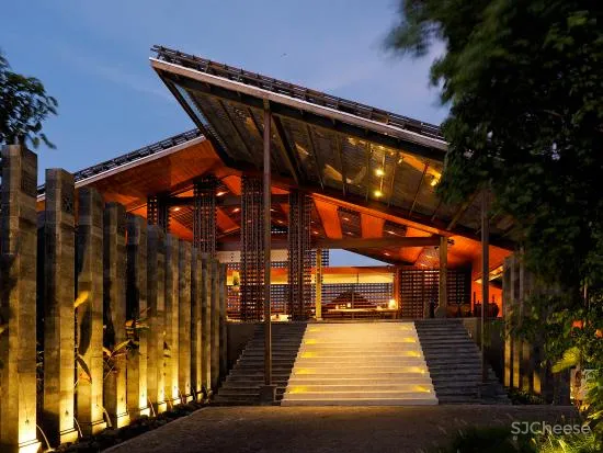 传统材料与现代元素的融合-印尼Santai隐世度假别墅！