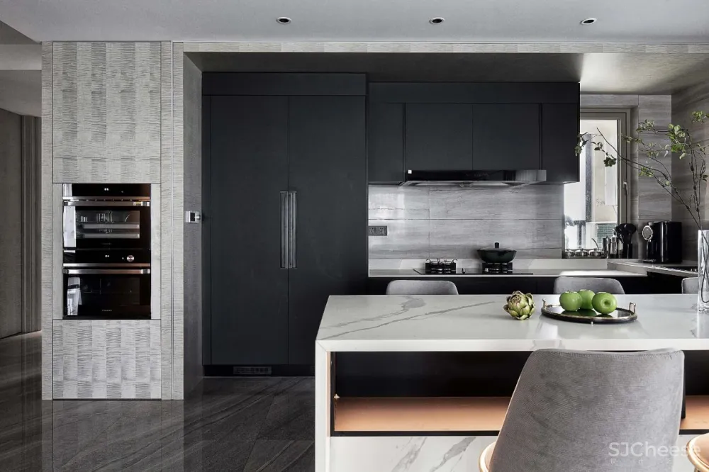 任喆辉:228m²现代私宅,优雅高级,彰显不凡