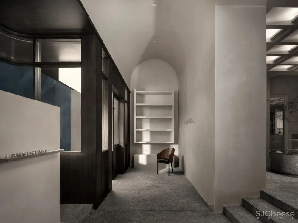 文超:128㎡灰木系空间,这样的复古才够味!