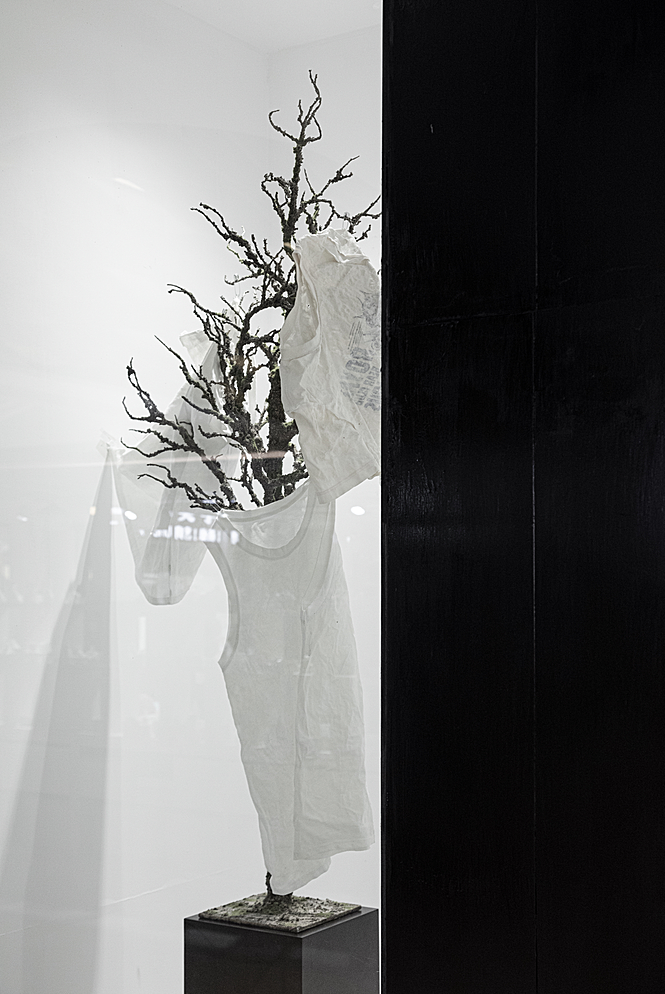 陈书灏新作丨多面性镜面空间体—南昌暗黑系买手店