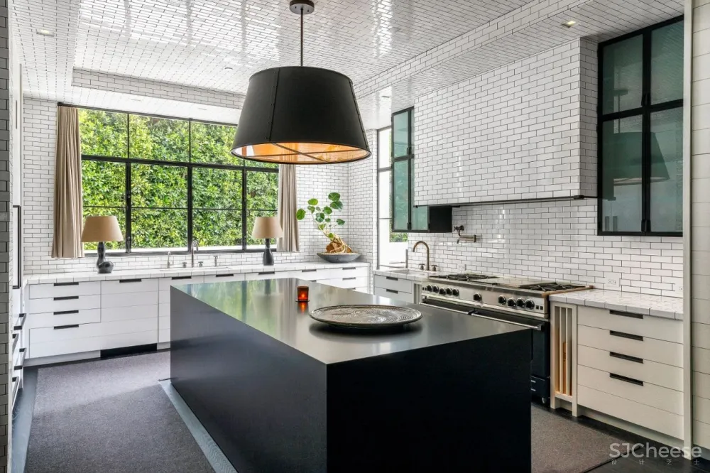 Inside Hitmaker Ryan Murphys Serene NYC and L.A. Homes