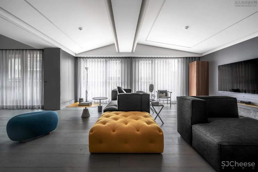 高级灰撞色，这才是美宅打开方式！