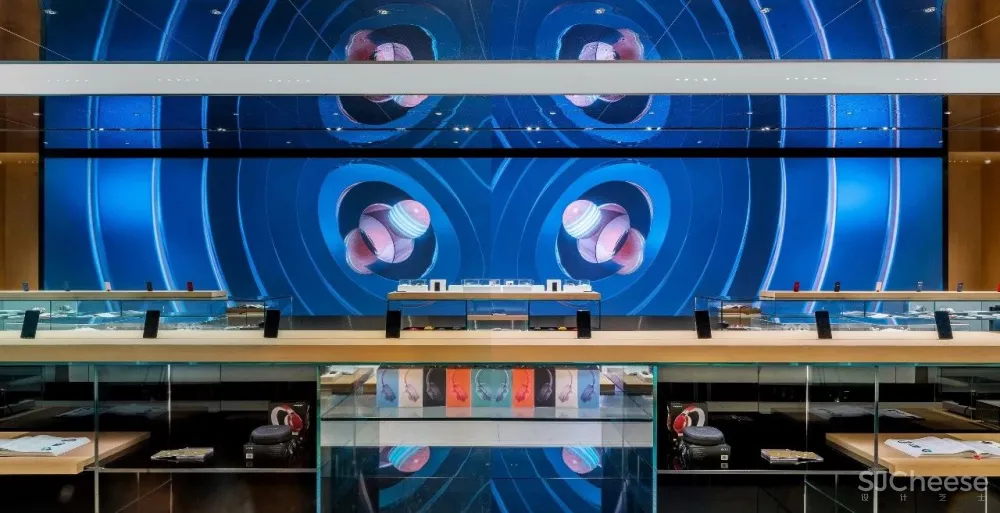 DOMANI 东仓:北京 OPPO 超级旗舰店 · 自然发生