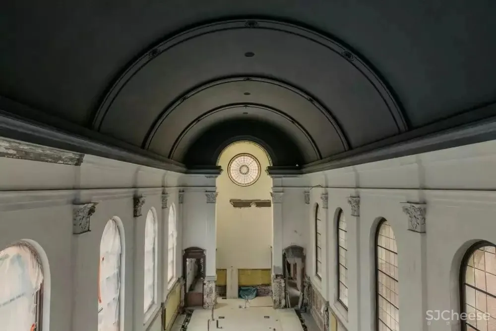 比利时修道院改造的August酒店-古典主义与现代元素的碰撞!