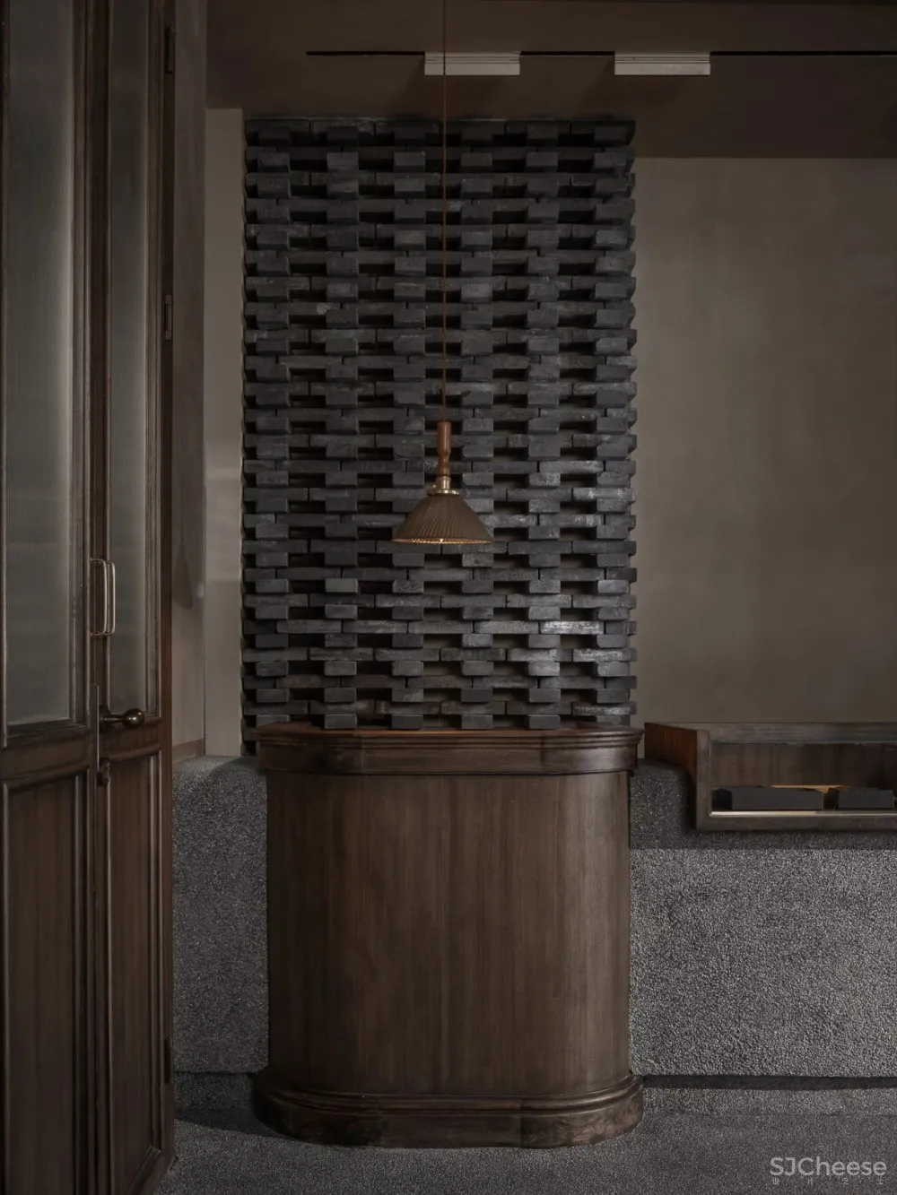 文超:128㎡灰木系空间,这样的复古才够味!