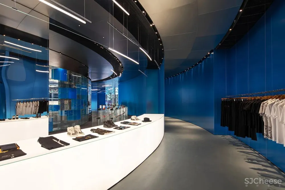 DOMANI 东仓:潮流店很艺术