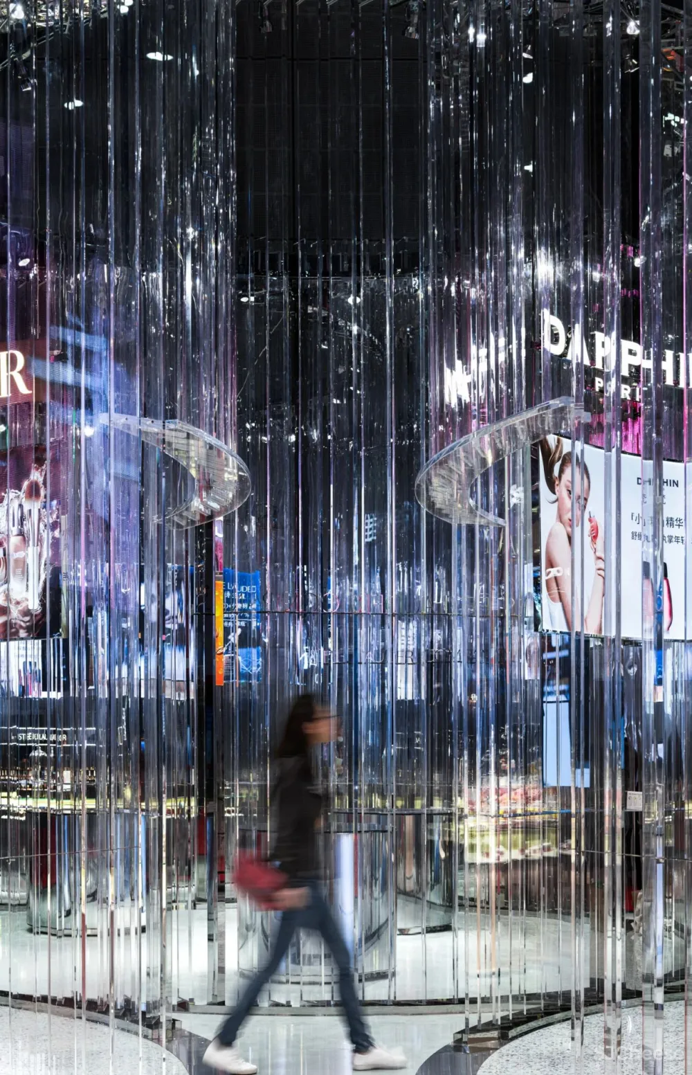 dongqi Architects 栋栖设计新作 雅诗兰黛集团进博会展馆