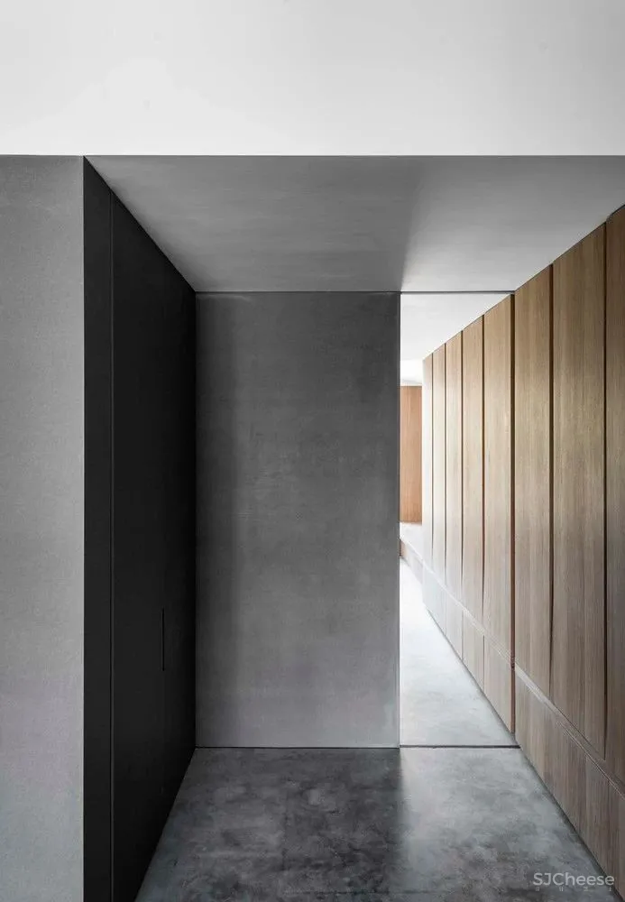 McLaren Excell-极简并不是一味地返璞归真!!