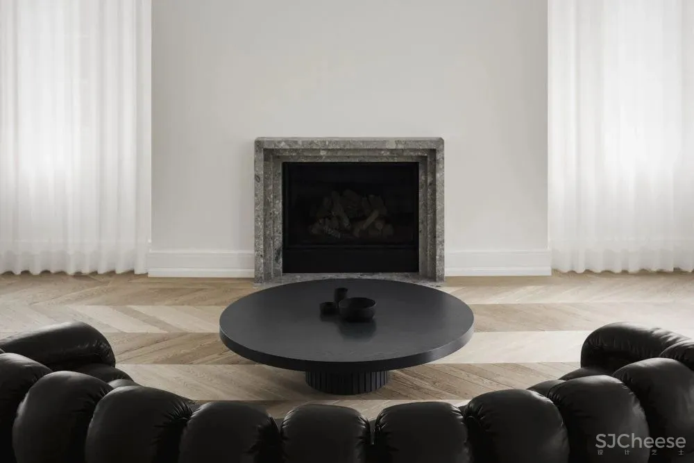 Atelier Barda 新作 宁静的黑白极简主义