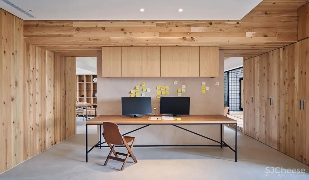 224.4㎡老宅改造:佛系清雅宅,原木自然居