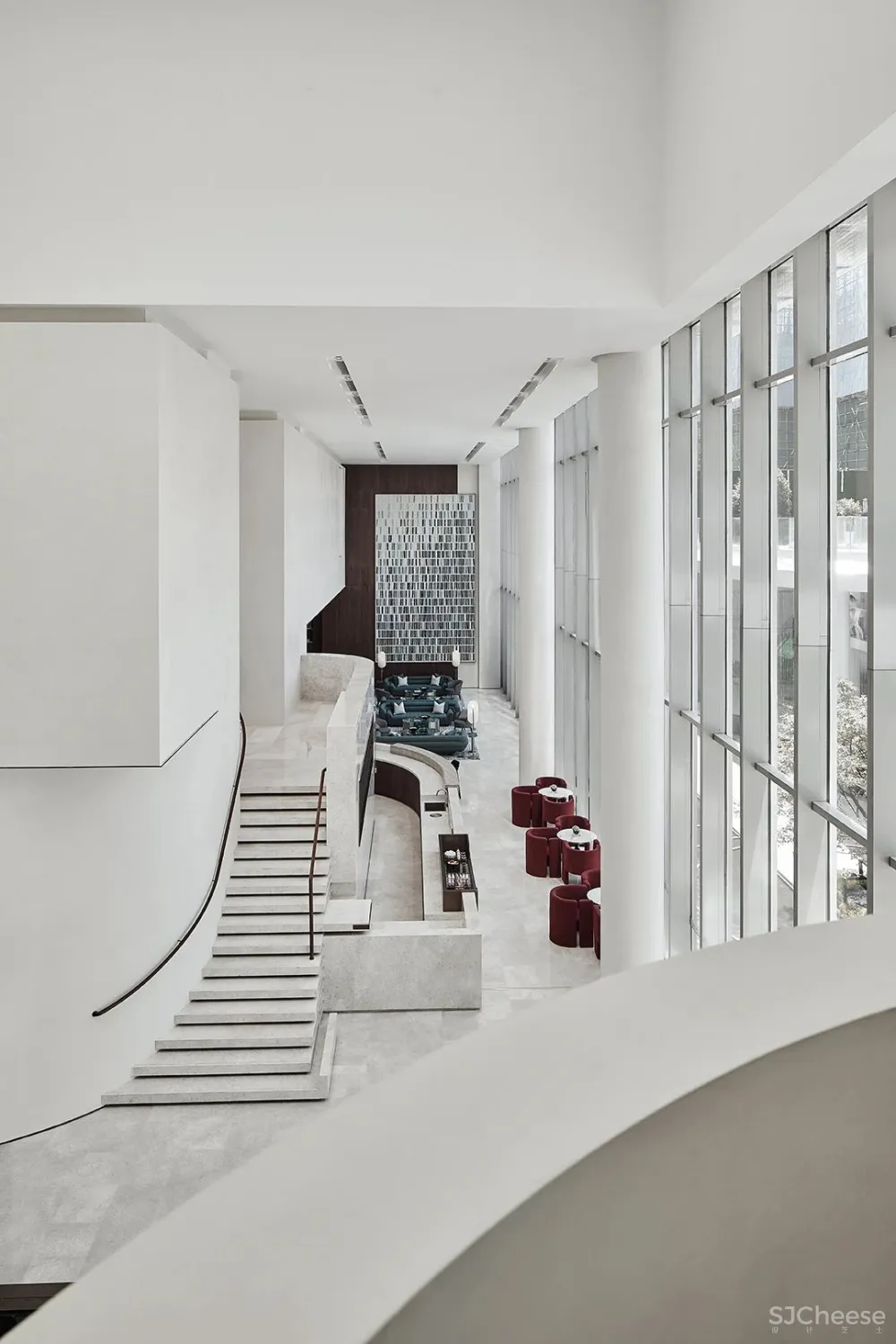 G ART 集艾：反潮流的白，探寻纯粹极简的艺术灵性