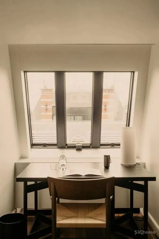 比利时修道院改造的August酒店-古典主义与现代元素的碰撞!