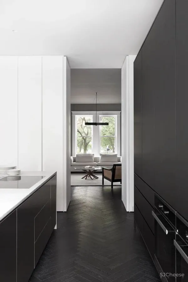 有色彩洁癖的设计师，设计的家居是什么样的？