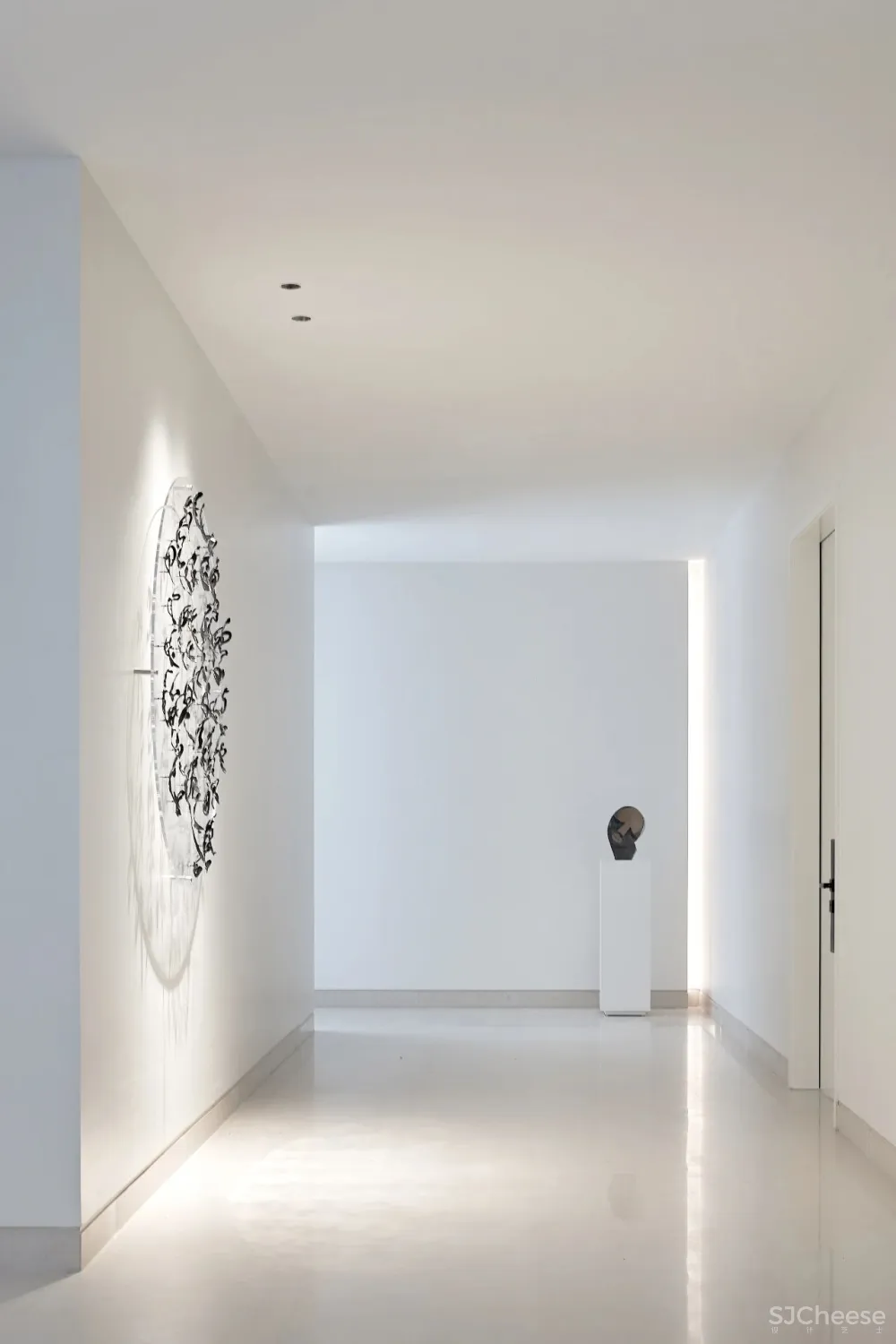 拾一设计:360°环绕式空间,营造简约的未来质感