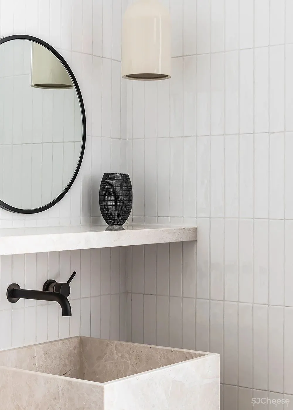 老房改造，一面石头墙美了整个家！