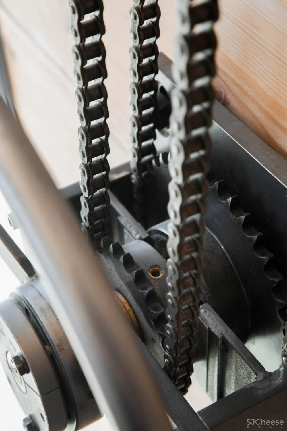 他设计的10栋别墅,每一个都“机关算尽”太酷了!