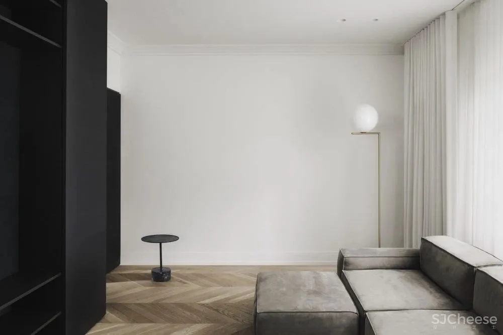 Atelier Barda 新作 宁静的黑白极简主义