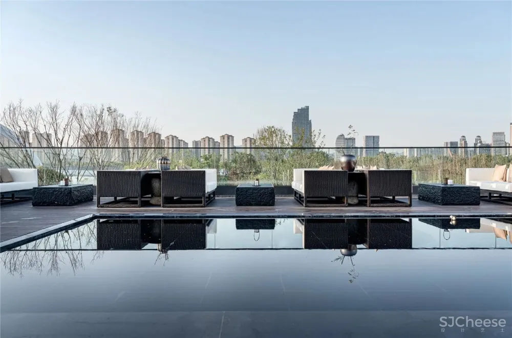 凌子达新作 疏影横斜间,延续空间的静雅