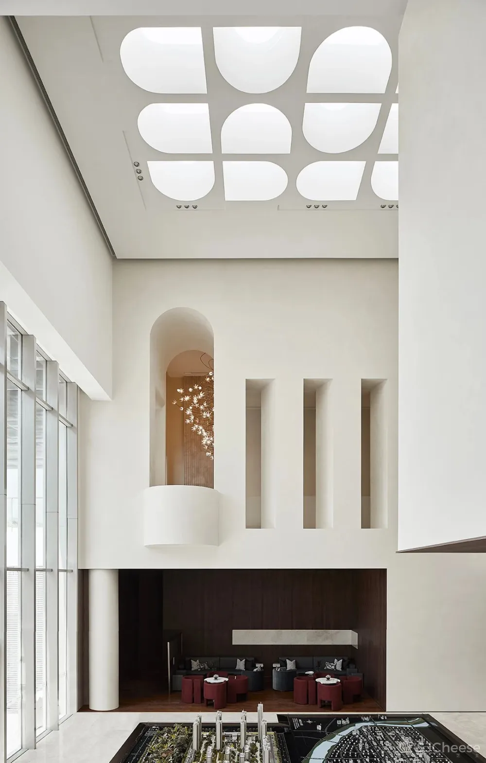 G ART 集艾：反潮流的白，探寻纯粹极简的艺术灵性