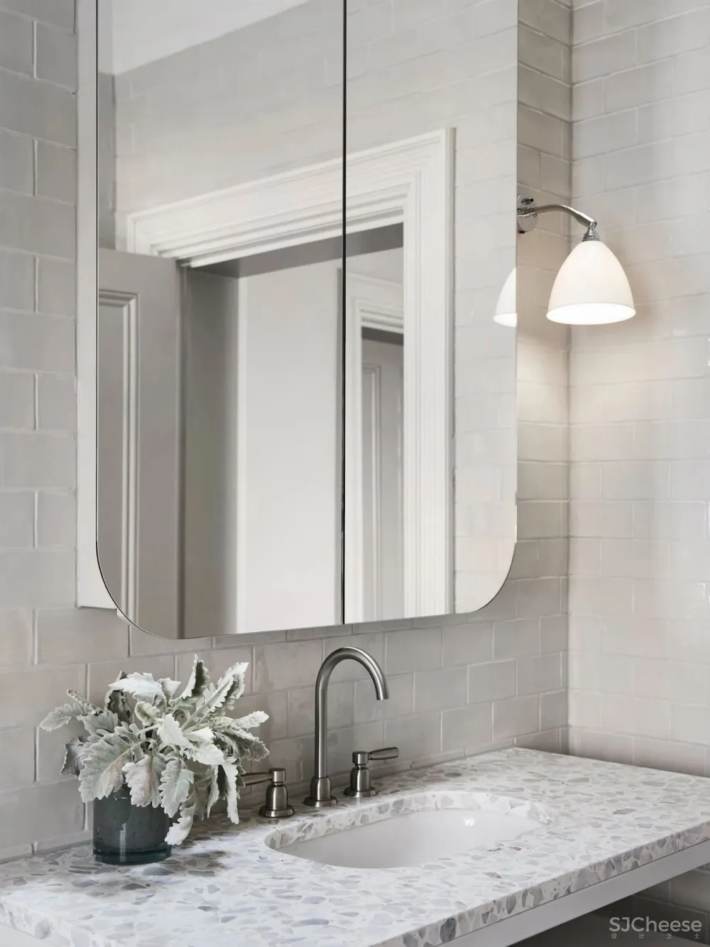 老房改造成现代住宅, 超多复古细节太美了!