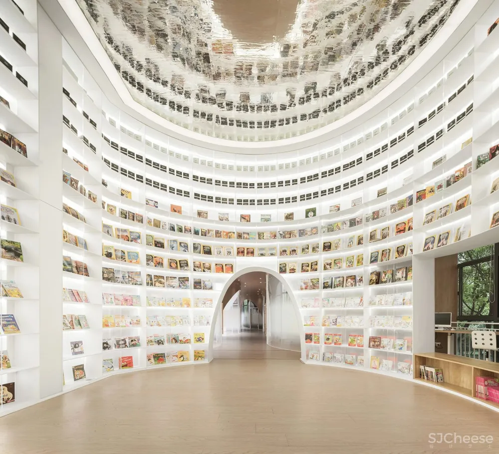 通透感 流动性，打造纯净儿童空间 反几建筑