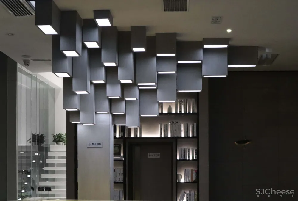 米节设计丨萃茶师南宁华城都市广场店