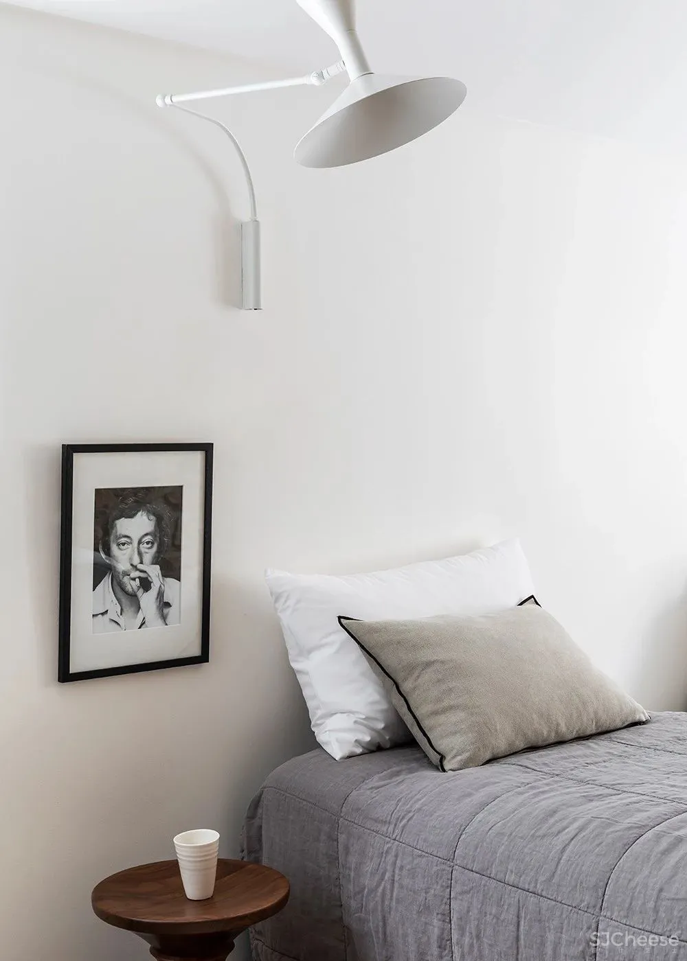 老房改造，一面石头墙美了整个家！