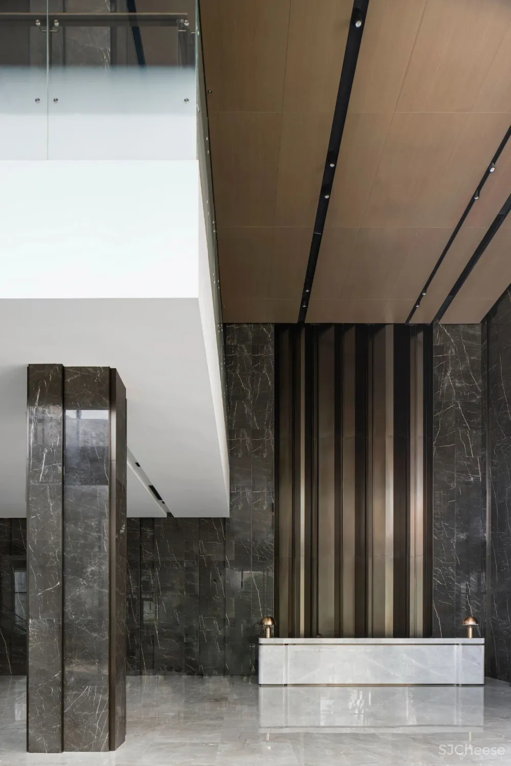 有序与无序之间的完美融合