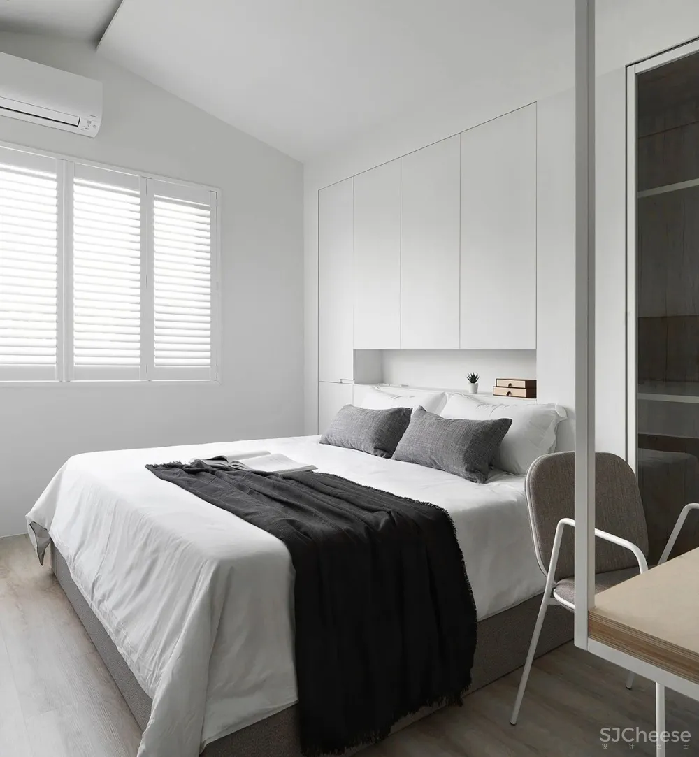 148㎡住一家四口,纯白墙面 桦木层板,打造自然无拘的家