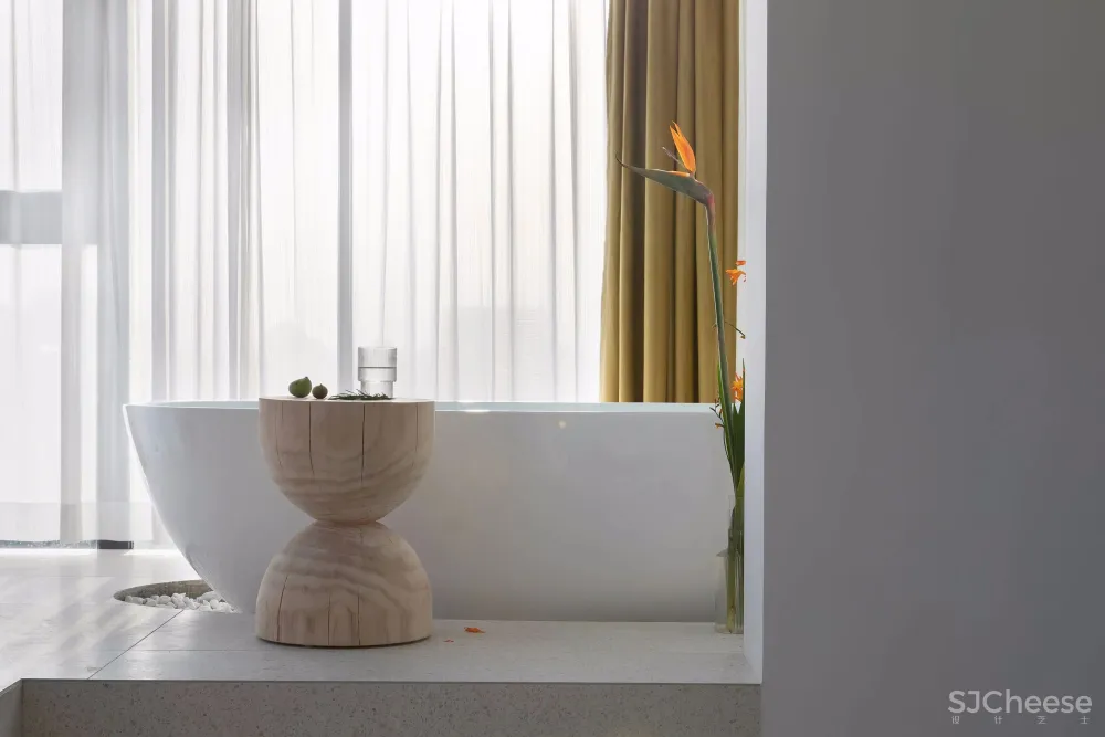 242㎡五室四卫，30种高级撞色，还有悬浮衣帽间 空中花园？！